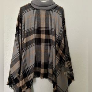 Ellie Kate Plaid Pullover Turtleneck Poncho